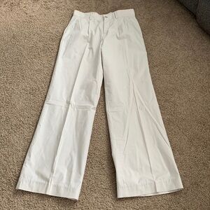 Isaac Mizrahi Live Wide leg pants, pleated Size 10, very good condition,